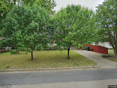 61St, WACO, TX 76710