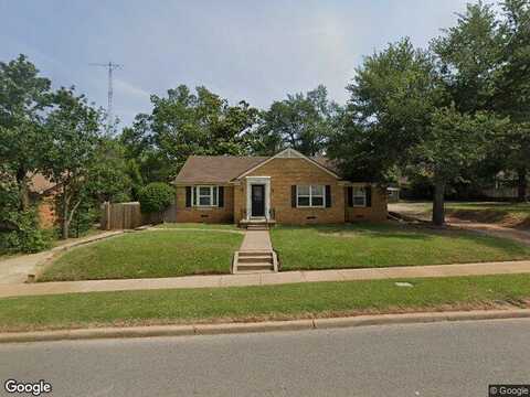 4Th, TYLER, TX 75701