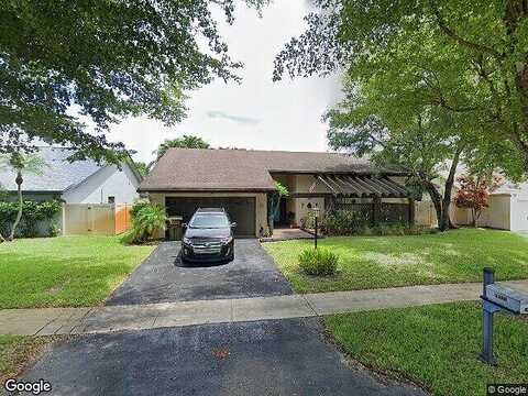 24Th, PEMBROKE PINES, FL 33026