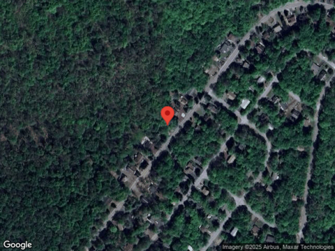Country Place, TOBYHANNA, PA 18466