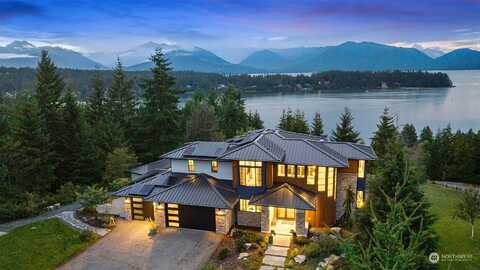 Leeward, SEABECK, WA 98380