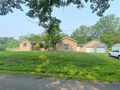 Guyer, NEW KENSINGTON, PA 15068