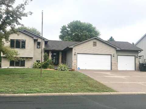 Monnens, SHAKOPEE, MN 55379