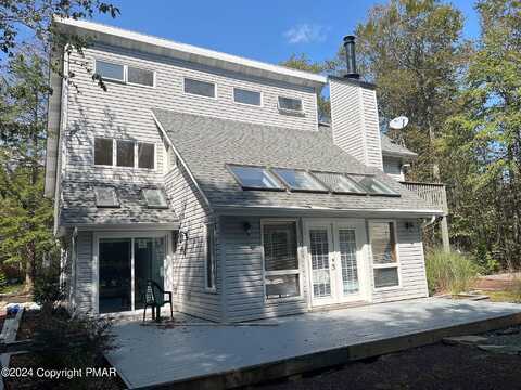 Hounds Ear, TOBYHANNA, PA 18466
