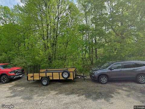 Holly, WEST BEND, WI 53090