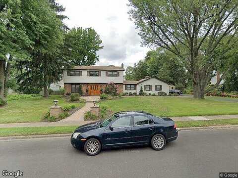 Byron, HUNTINGDON VALLEY, PA 19006