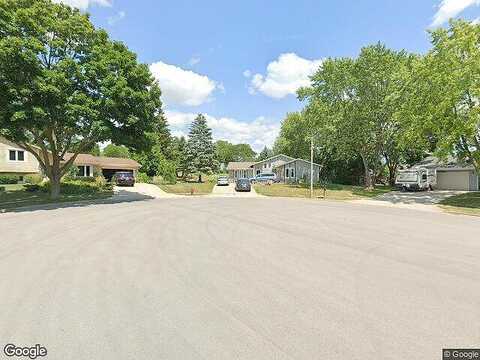 Stone, PEWAUKEE, WI 53072