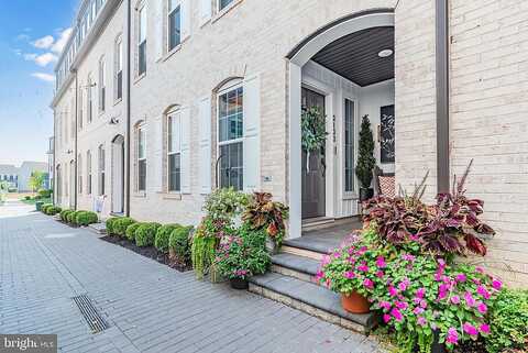 Grove, MECHANICSBURG, PA 17055