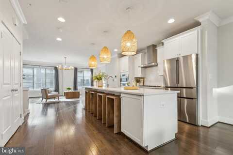 Lowen Valley, ALEXANDRIA, VA 22303