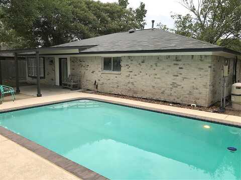 Heather, HIGHLANDS, TX 77562
