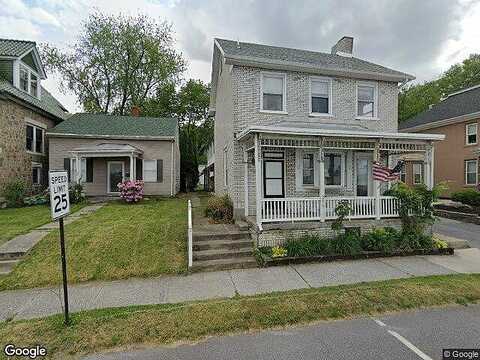 Front, LEMOYNE, PA 17043