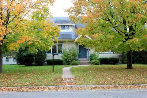 8Th, SAINT CLOUD, MN 56304