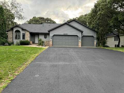 Drake, ANDOVER, MN 55304