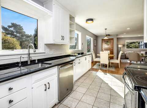 Mulberry, MEQUON, WI 53092