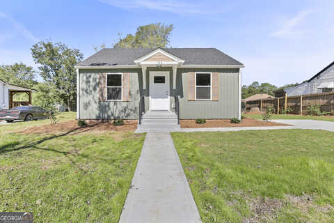 White, HOGANSVILLE, GA 30230