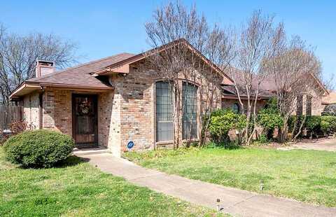 Larchbrook, DESOTO, TX 75115