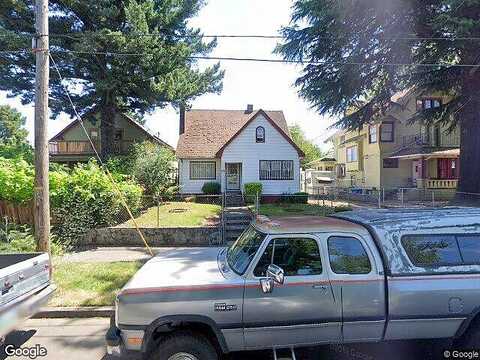 Michigan, PORTLAND, OR 97217