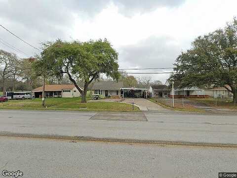 Main, HIGHLANDS, TX 77562