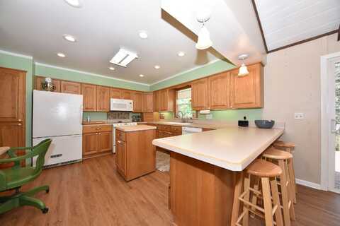 Maple, CAMPBELLSPORT, WI 53010