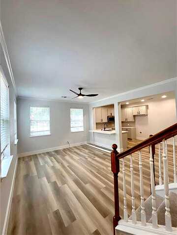 Kyndra, RICHARDSON, TX 75082