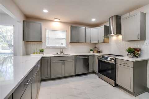 Santa Clara, GRAND PRAIRIE, TX 75051