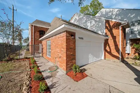 Village, JERSEY VILLAGE, TX 77040
