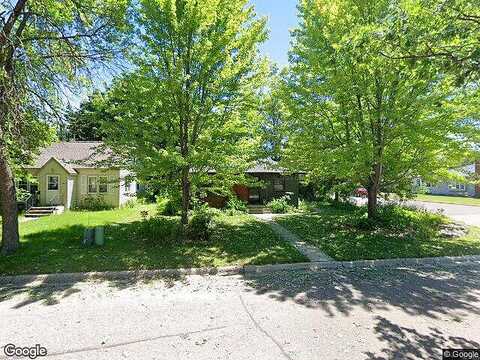 Cedar, ALEXANDRIA, MN 56308