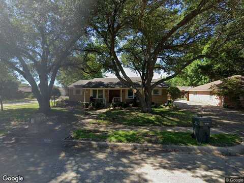 Leicester, GARLAND, TX 75040