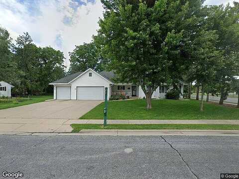 Pine, LAKE MILLS, WI 53551