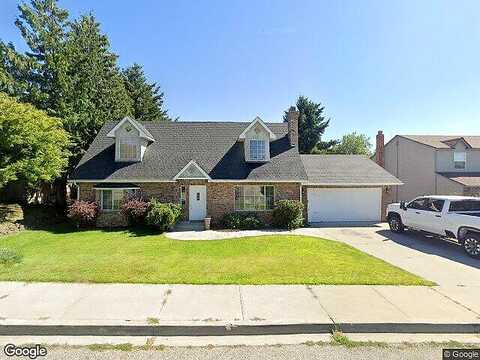 12Th, EAST WENATCHEE, WA 98802