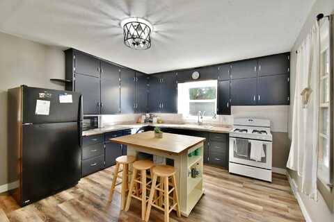 5Th, SAINT CLOUD, MN 56304