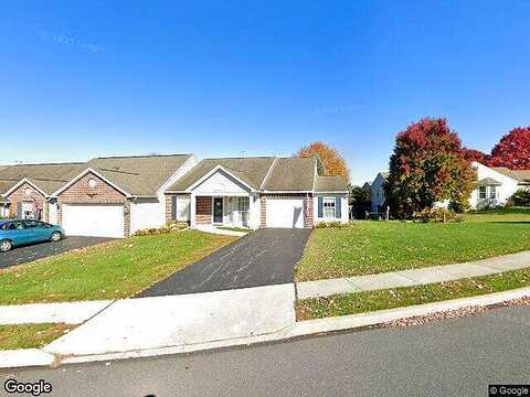 Briarly, CARLISLE, PA 17015