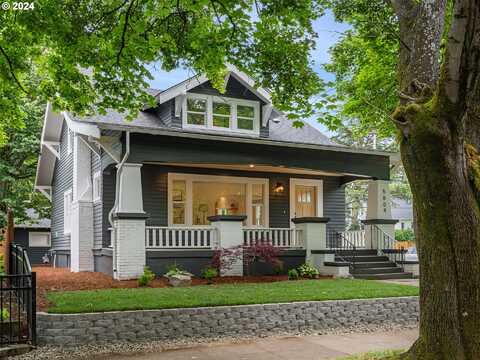 Rodney, PORTLAND, OR 97211