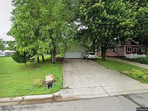Oak, MAPLE LAKE, MN 55358