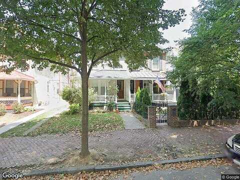 Walnut, WEST CHESTER, PA 19382