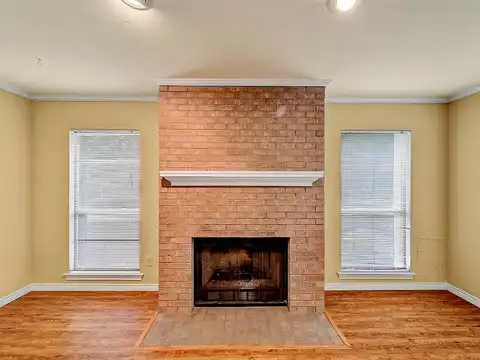 Morman, ADDISON, TX 75001