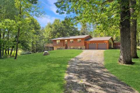 323Rd, CAMBRIDGE, MN 55008