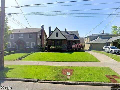 Alameda, PORTLAND, OR 97212