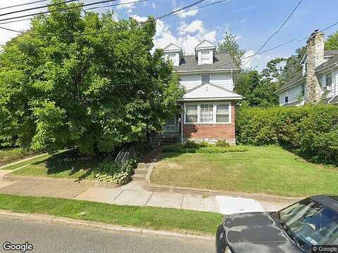 Lincoln, LANSDOWNE, PA 19050