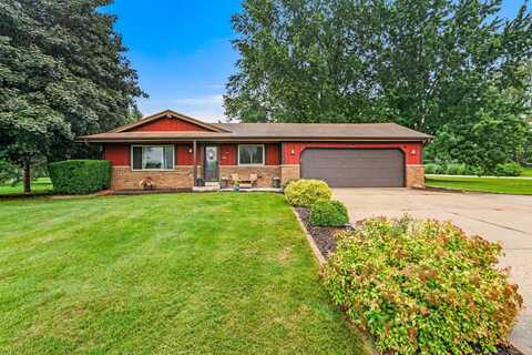 Karin, NORTH PRAIRIE, WI 53153