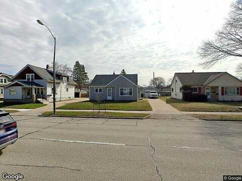 84Th, MILWAUKEE, WI 53227