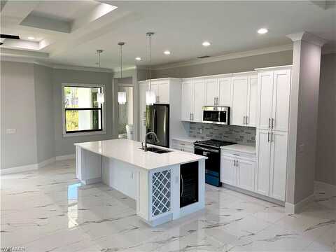 16Th, NAPLES, FL 34120