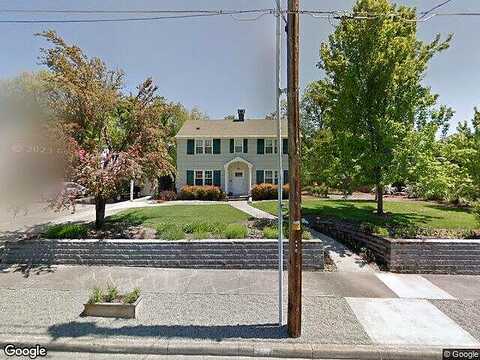 Lawnridge, GRANTS PASS, OR 97526