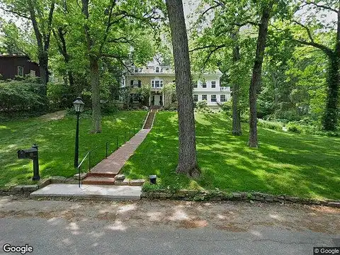 Oak, MADISON, WI 53705