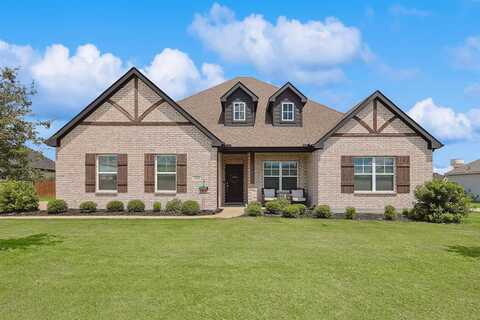 Treys, GODLEY, TX 76044