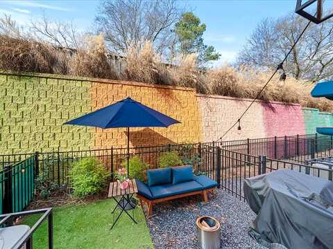 Color, ATLANTA, GA 30317