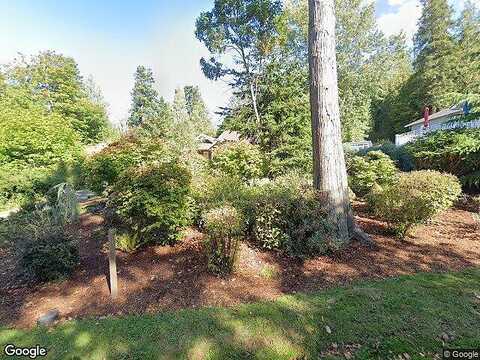 Shore, INDIANOLA, WA 98342