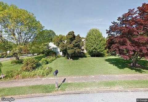 Gerald, ASTON, PA 19014