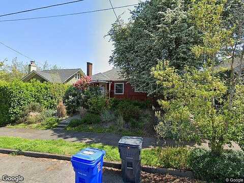 30Th, PORTLAND, OR 97211