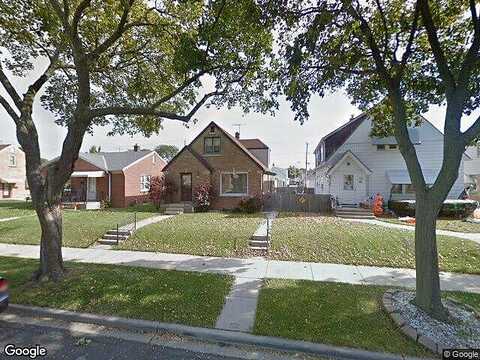 15Th, MILWAUKEE, WI 53221